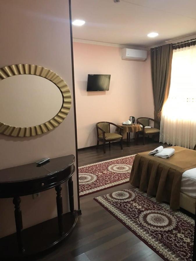 Hotel Al-Bukhory Samarcanda Exterior foto